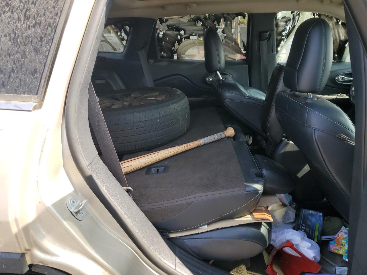 2014 Jeep Cherokee Limited VIN: 1C4PJMDB8EW310769 Lot: 59509765