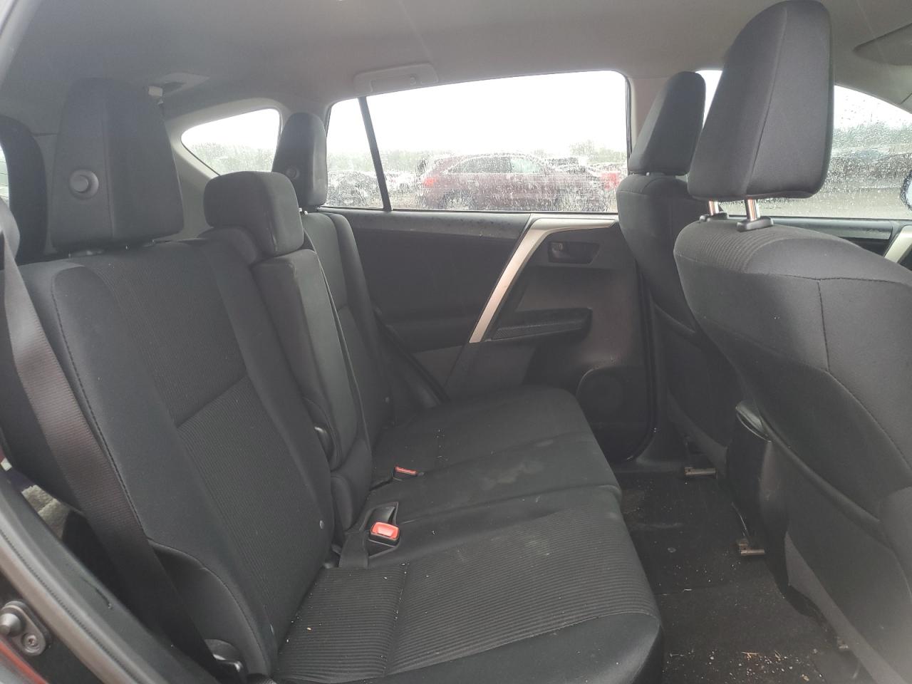 2015 Toyota Rav4 Le VIN: 2T3ZFREV0FW182074 Lot: 62157425