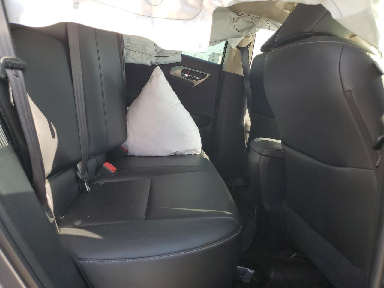 2014 Lexus Ct 200 VIN: JTHKD5BH8E2205329 Lot: 61021575