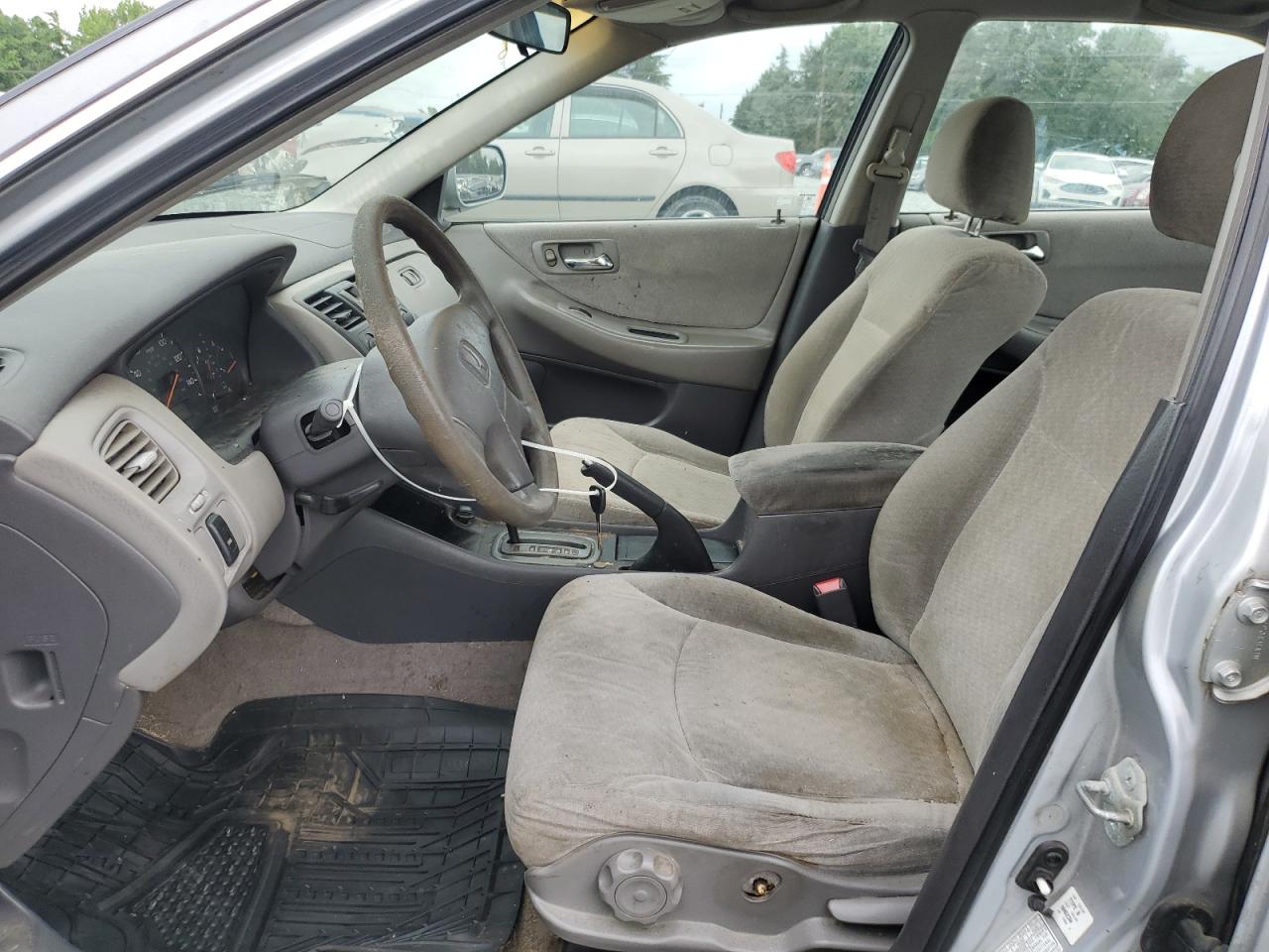 2001 Honda Accord Lx VIN: 1HGCG56451A145712 Lot: 59156905