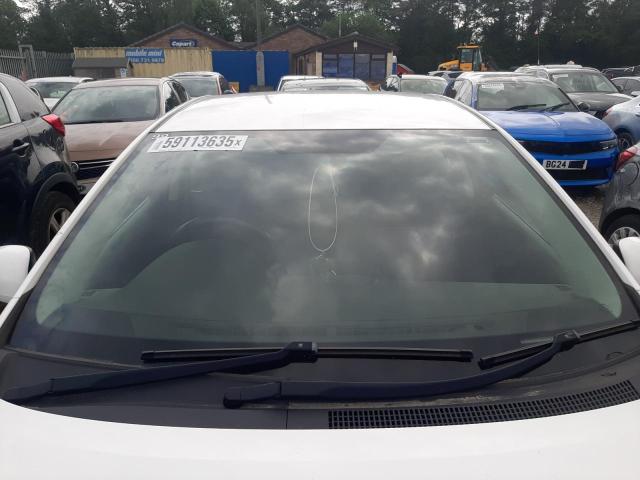 2012 TOYOTA AVENSIS T2