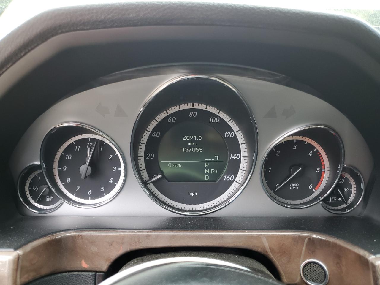 MERCEDES-BENZ E-CLASS 2011 VIN WDDHF2EB5BA457087 zdjęcie 9
