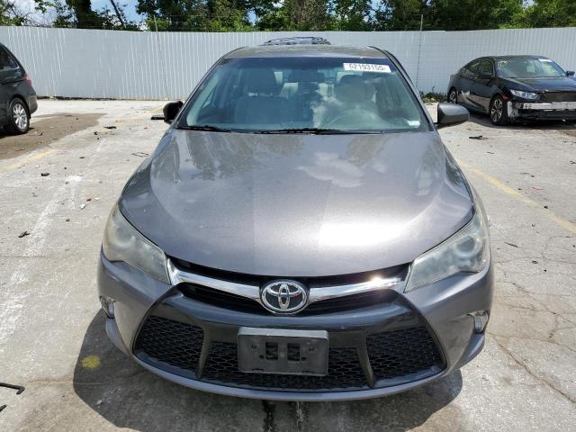 Седаны TOYOTA CAMRY 2017 Серый