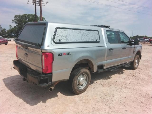  FORD F250 2024 Srebrny