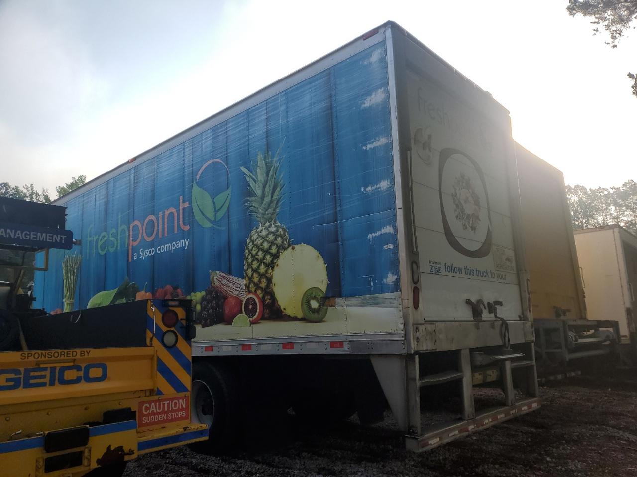 FREIGHTLINER ALL OTHER 2015 VIN 1FVHCYCY0FHGN3780 photo 2