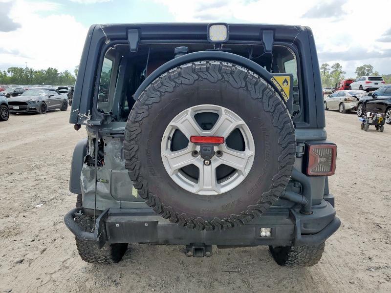  JEEP WRANGLER 2022 Серый