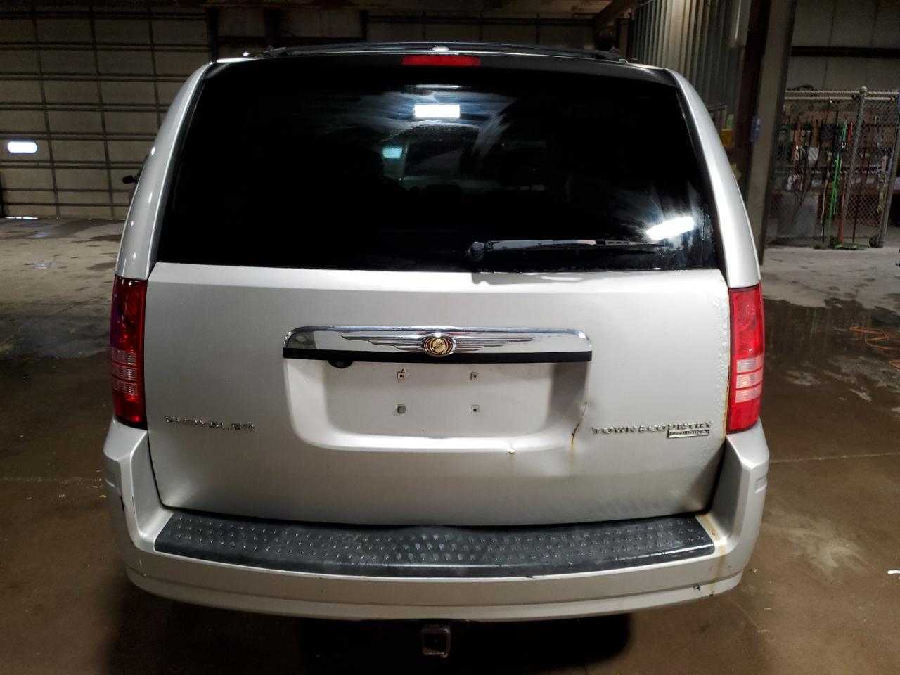 2009 Chrysler Town & Country Touring VIN: 2A8HR54119R554328 Lot: 61281885