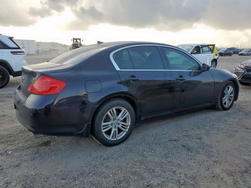 Sedans INFINITI G37 2013 Black