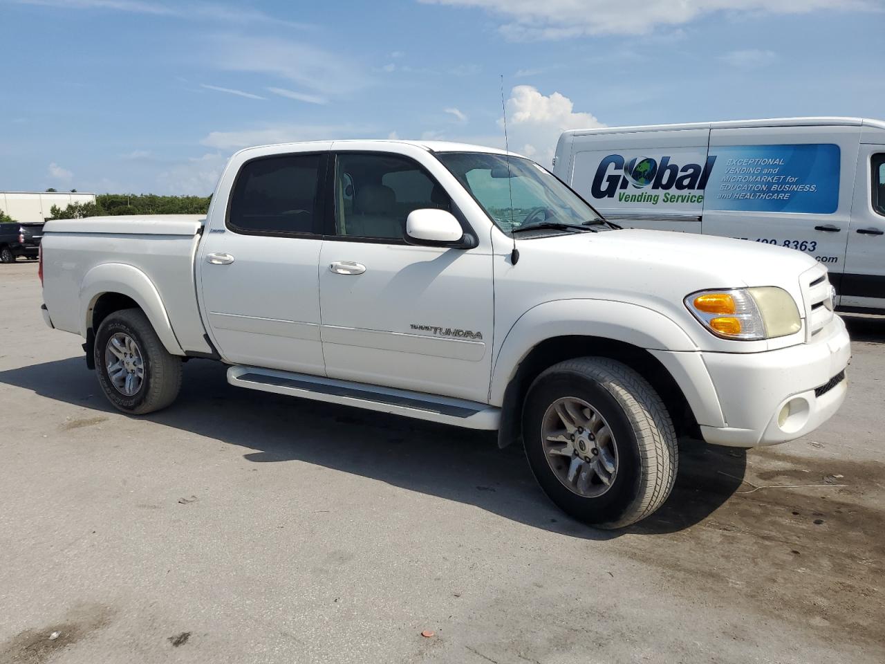 2004 Toyota Tundra Double Cab Limited for Sale in Orlando, FL - Minor Dent/Scratches