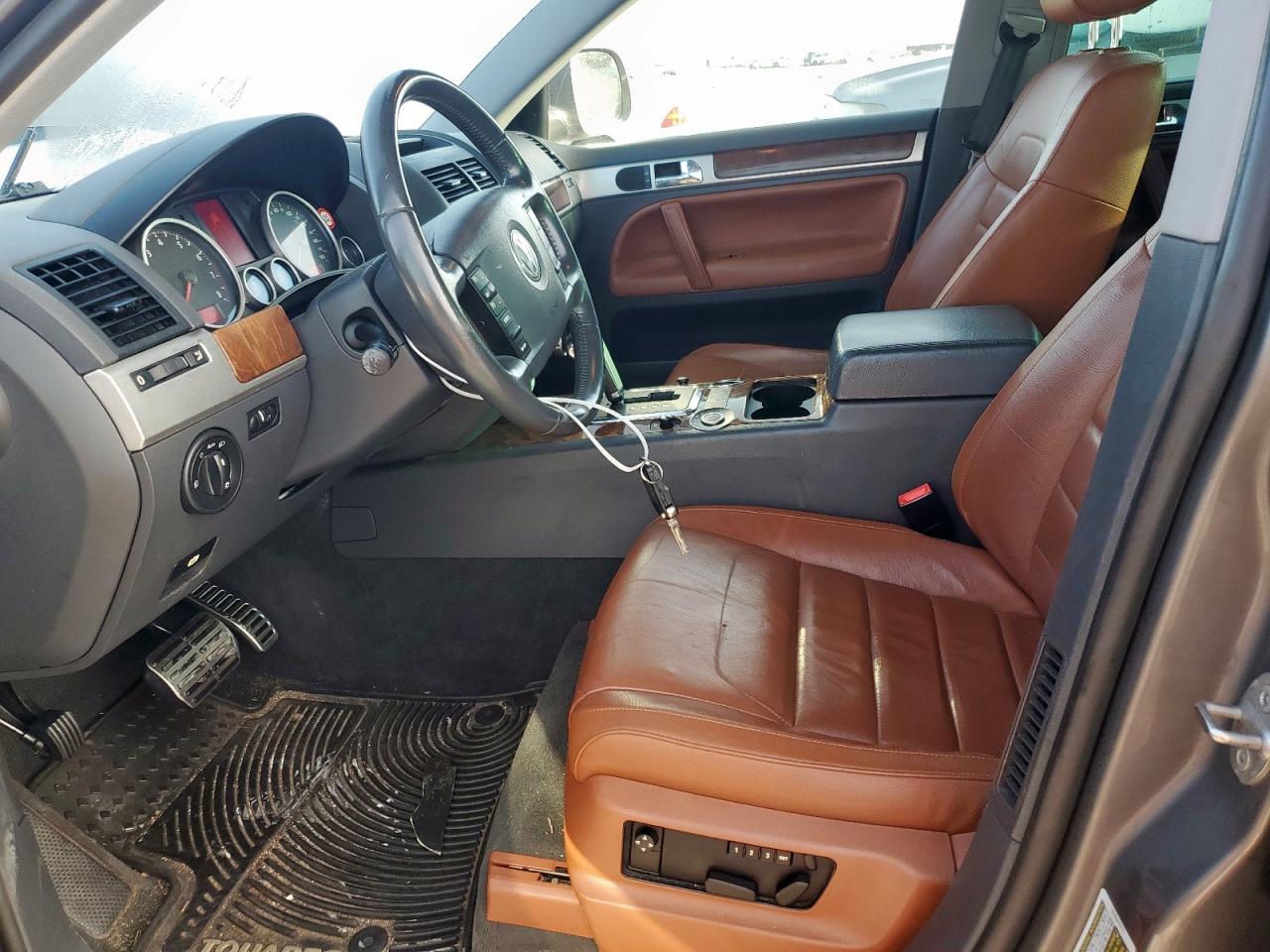 2008 Volkswagen Touareg 2 V8 VIN: WVGCB77L88D001770 Lot: 61670795