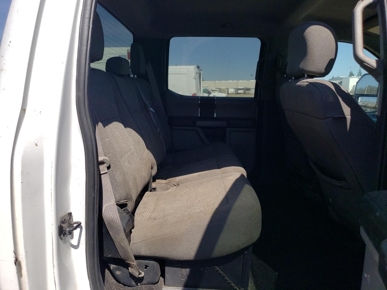 FORD F350 2018 VIN 1FT8W3BTXJEB12805 photo 10