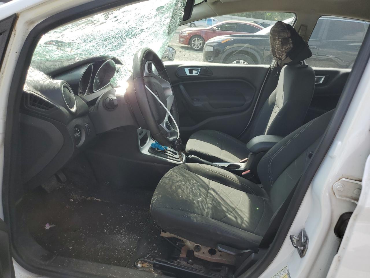 2015 Ford Fiesta Se VIN: 3FADP4EJ7FM190185 Lot: 61970275