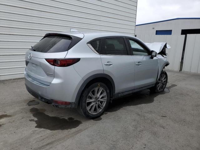  MAZDA CX-5 2021 Srebrny
