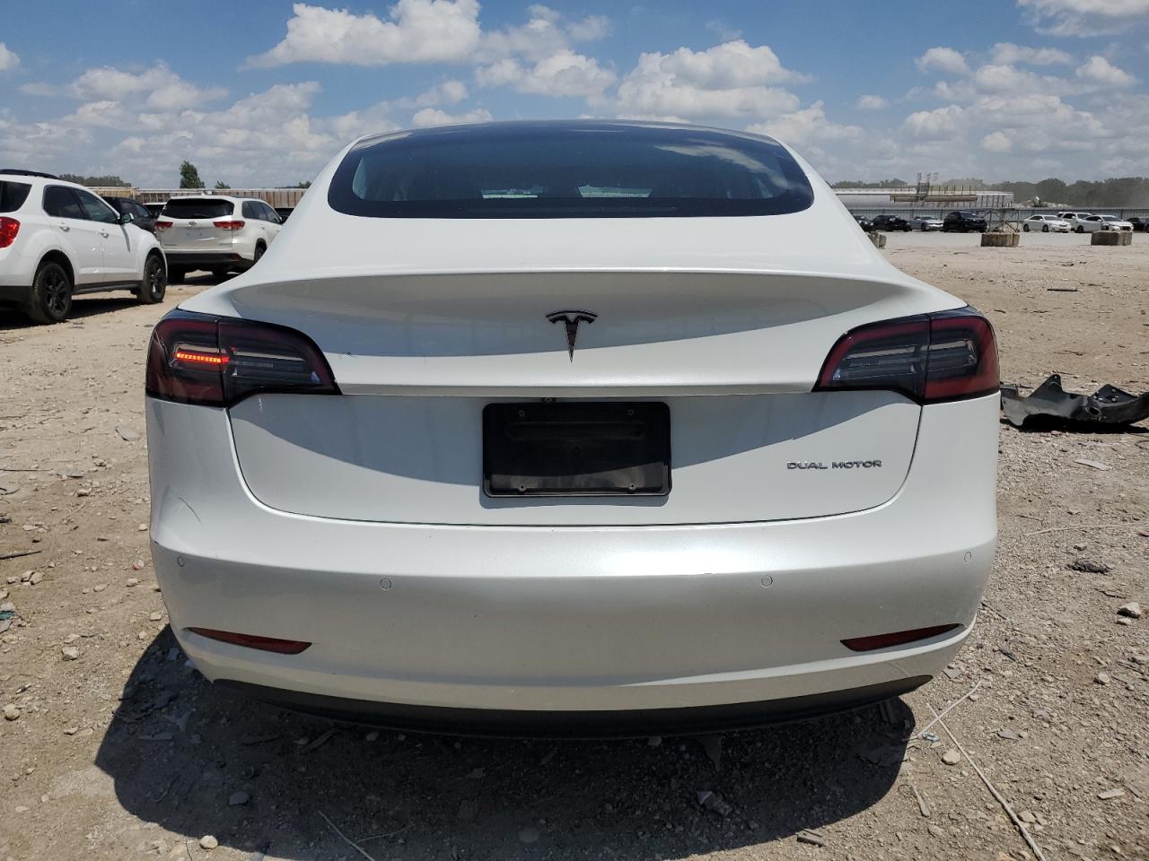 TESLA MODEL 3 2019 VIN 5YJ3E1EB1KF511901 фото 6