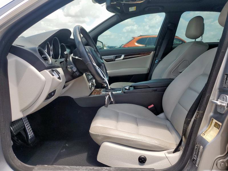 Sedans MERCEDES-BENZ C-CLASS 2012 Szary