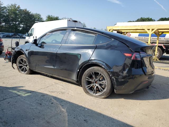  TESLA MODEL Y 2024 Czarny