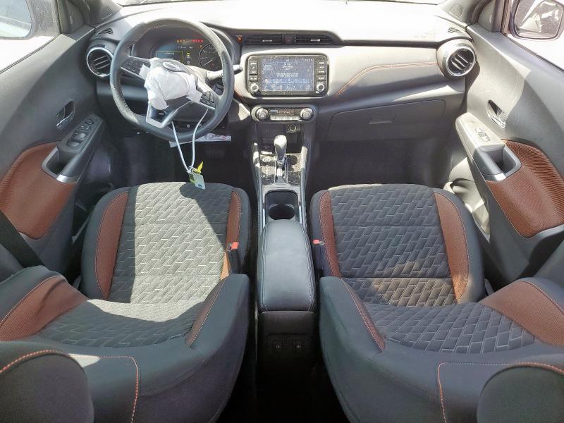  NISSAN KICKS 2023 Gray