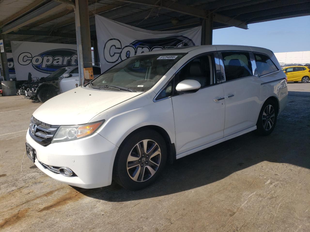 2016 Honda Odyssey Touring en Venta en Hayward, CA - Front End