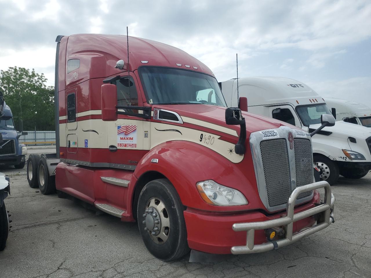 2018 Kenworth T680 Semi Truck იყიდება Dyer-ში, IN - Mechanical