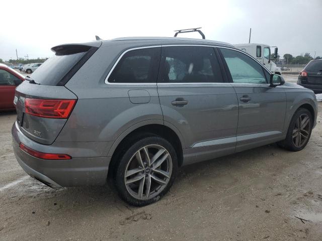 Parquets AUDI Q7 2017 Gray