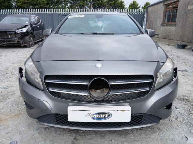 2014 MERCEDES BENZ A180 BLUEE
