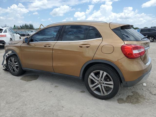  MERCEDES-BENZ GLA-CLASS 2018 Gold