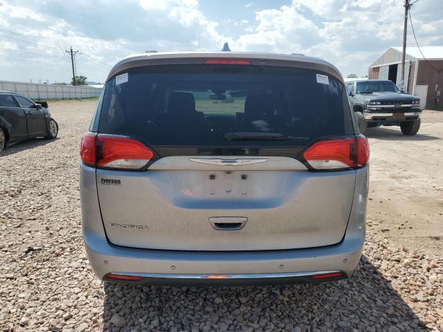  CHRYSLER PACIFICA 2017 Srebrny