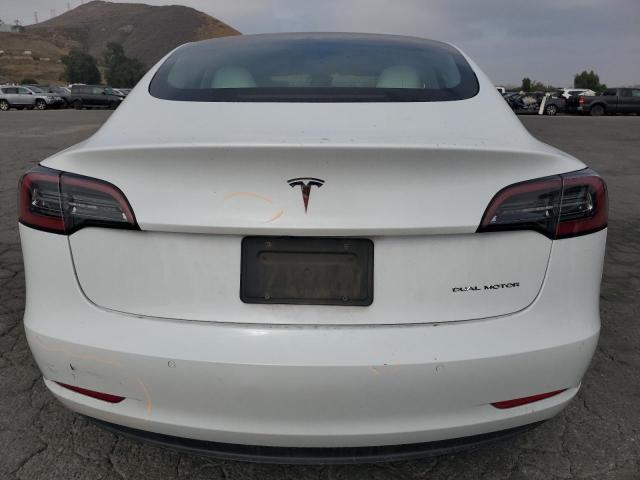  TESLA MODEL 3 2022 Белый