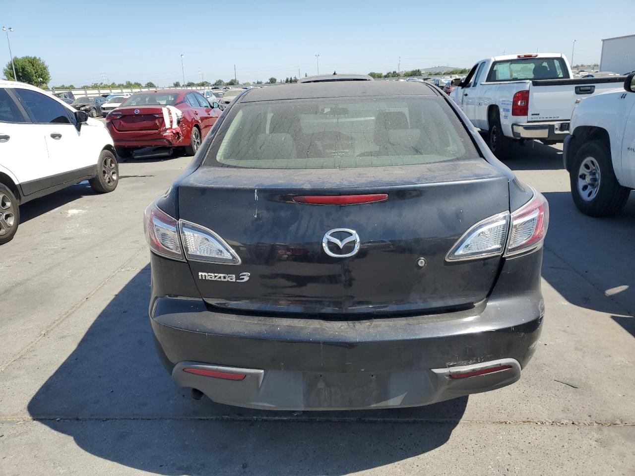 2011 Mazda 3 I VIN: JM1BL1UG4B1492025 Lot: 62604285