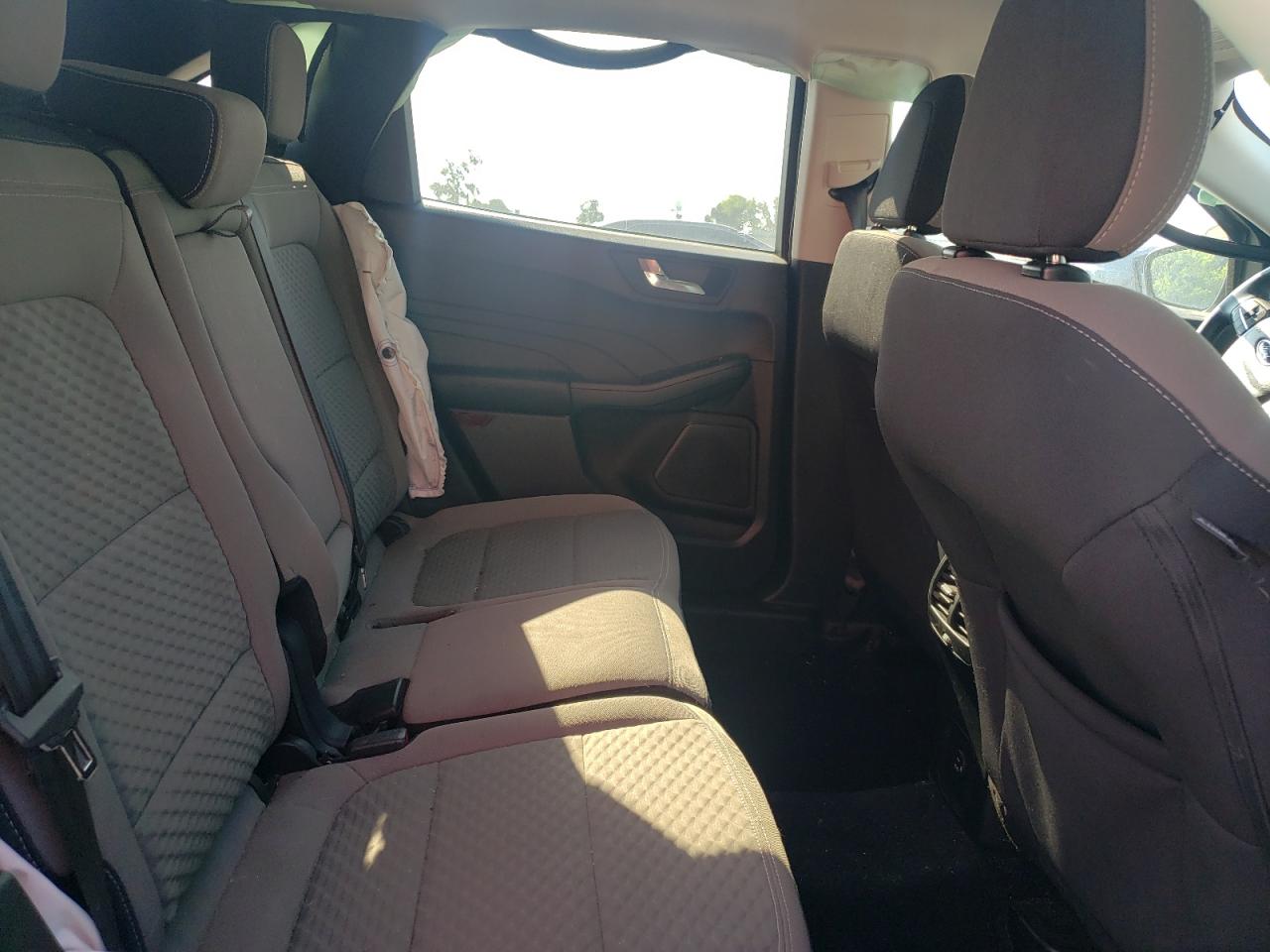 2021 Ford Escape Se VIN: 1FMCU0G69MUB01186 Lot: 62773275
