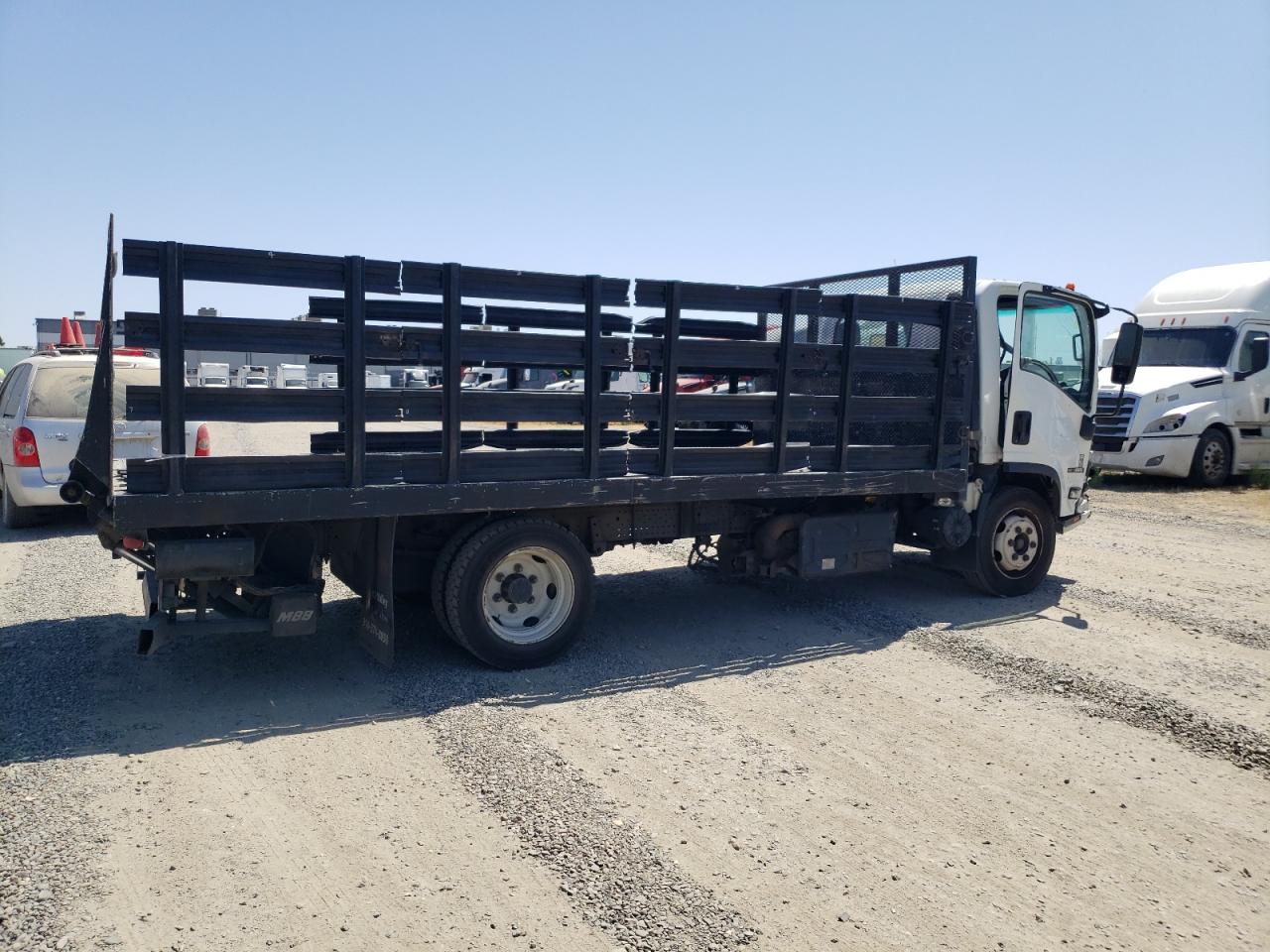 2014 Isuzu Nrr white van diesel JALE5W169E7300677 photo #4