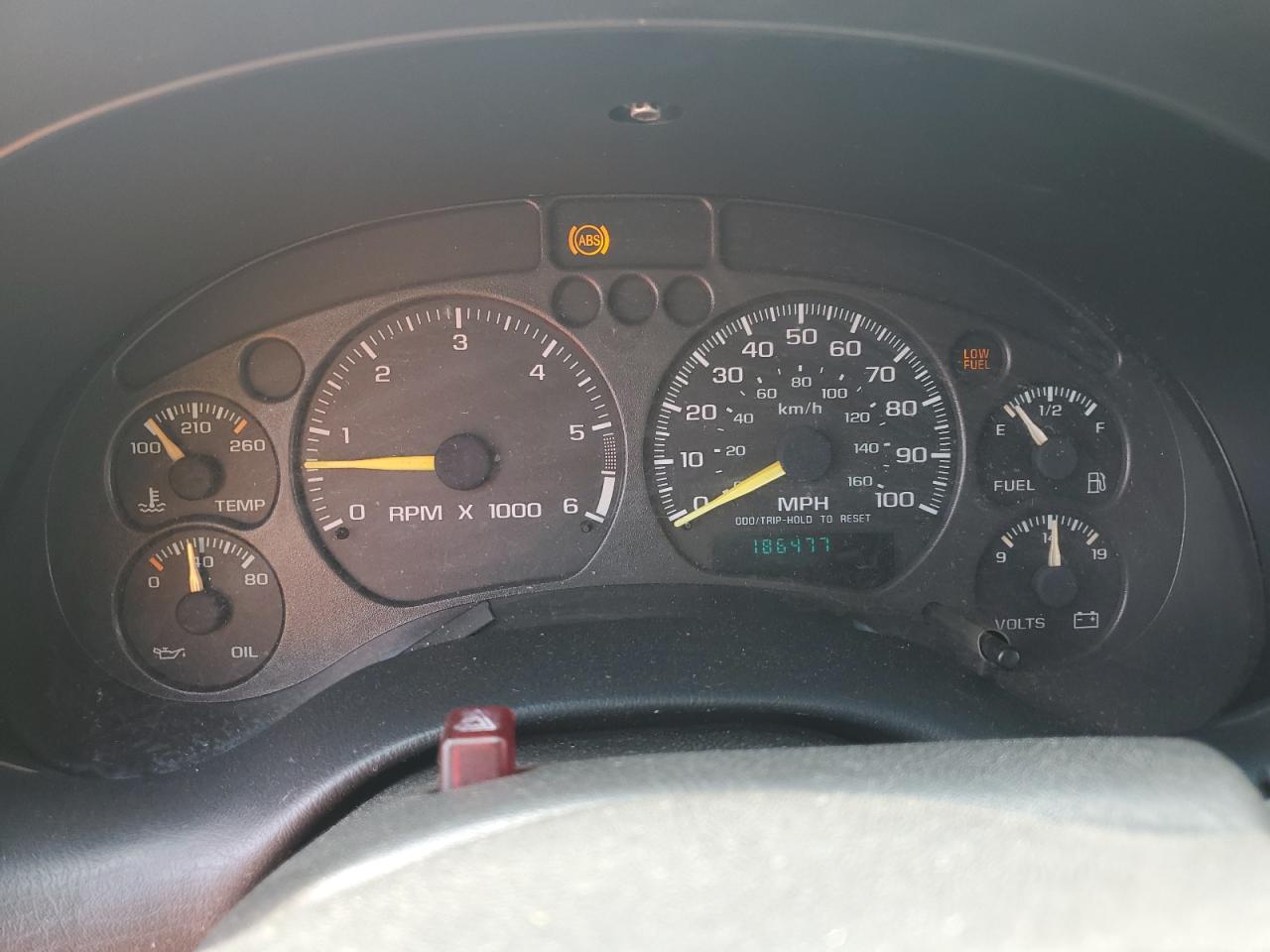2000 GMC Jimmy / Envoy VIN: 1GKDT13W8Y2392681 Lot: 59277005