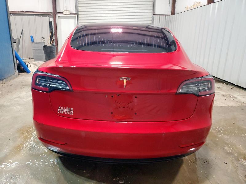  TESLA MODEL 3 2018 Czerwony