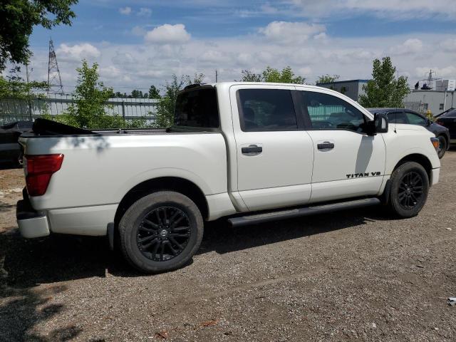  NISSAN TITAN 2018 Biały