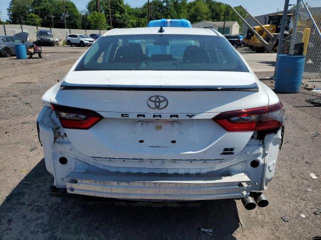  TOYOTA CAMRY 2022 Biały