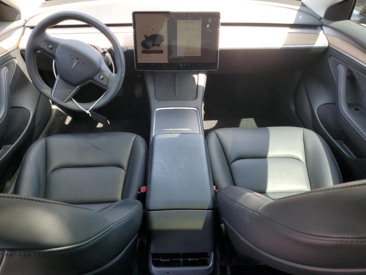 2022 Tesla Model 3 VIN: 5YJ3E1EB4NF335527 Lot: 70220875