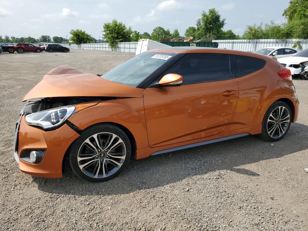 2016 Hyundai Veloster Turbo for Sale in London, ON - Front End