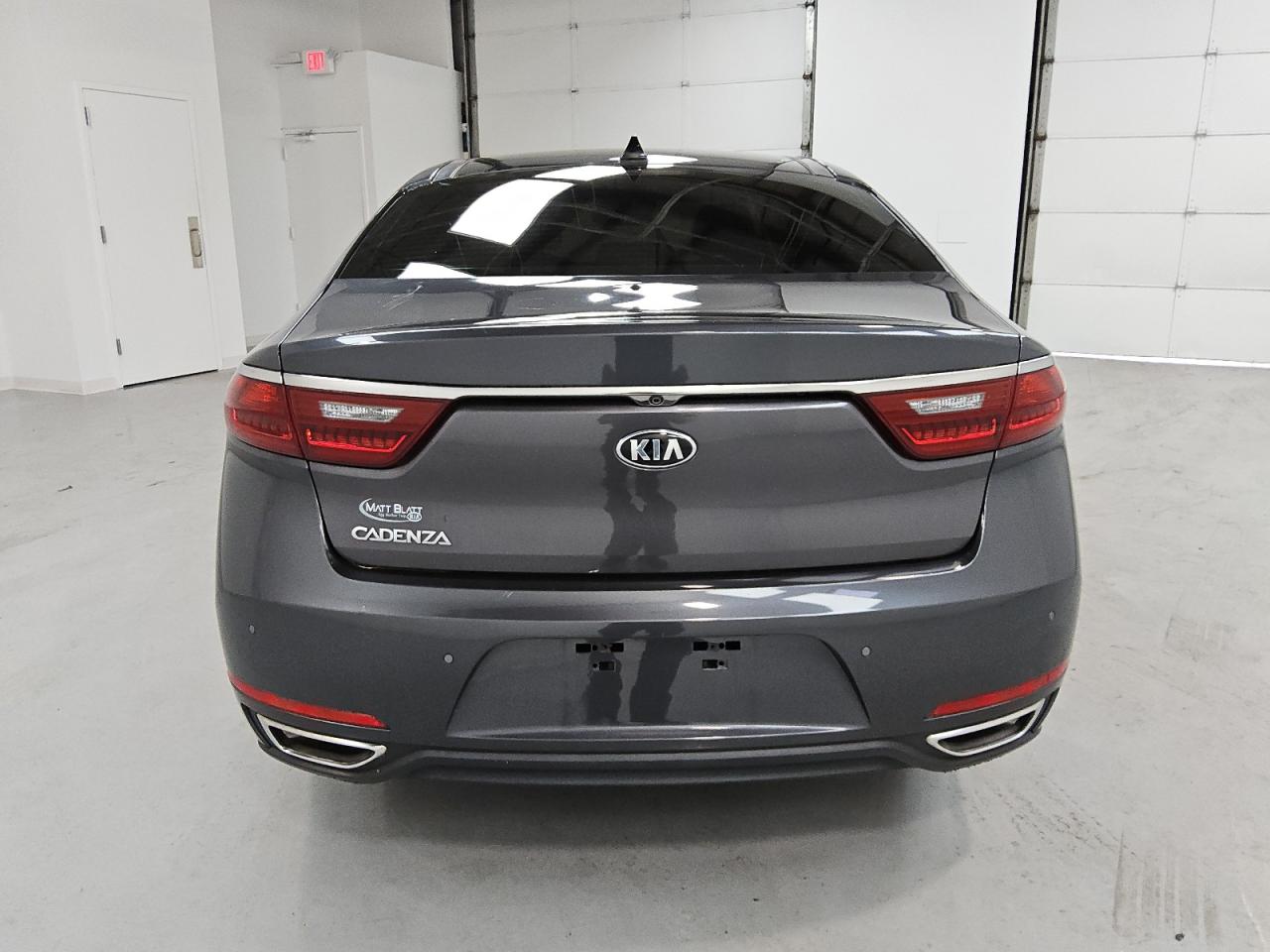 2018 Kia Cadenza Luxury VIN: KNALC4J14J5100509 Lot: 60529865