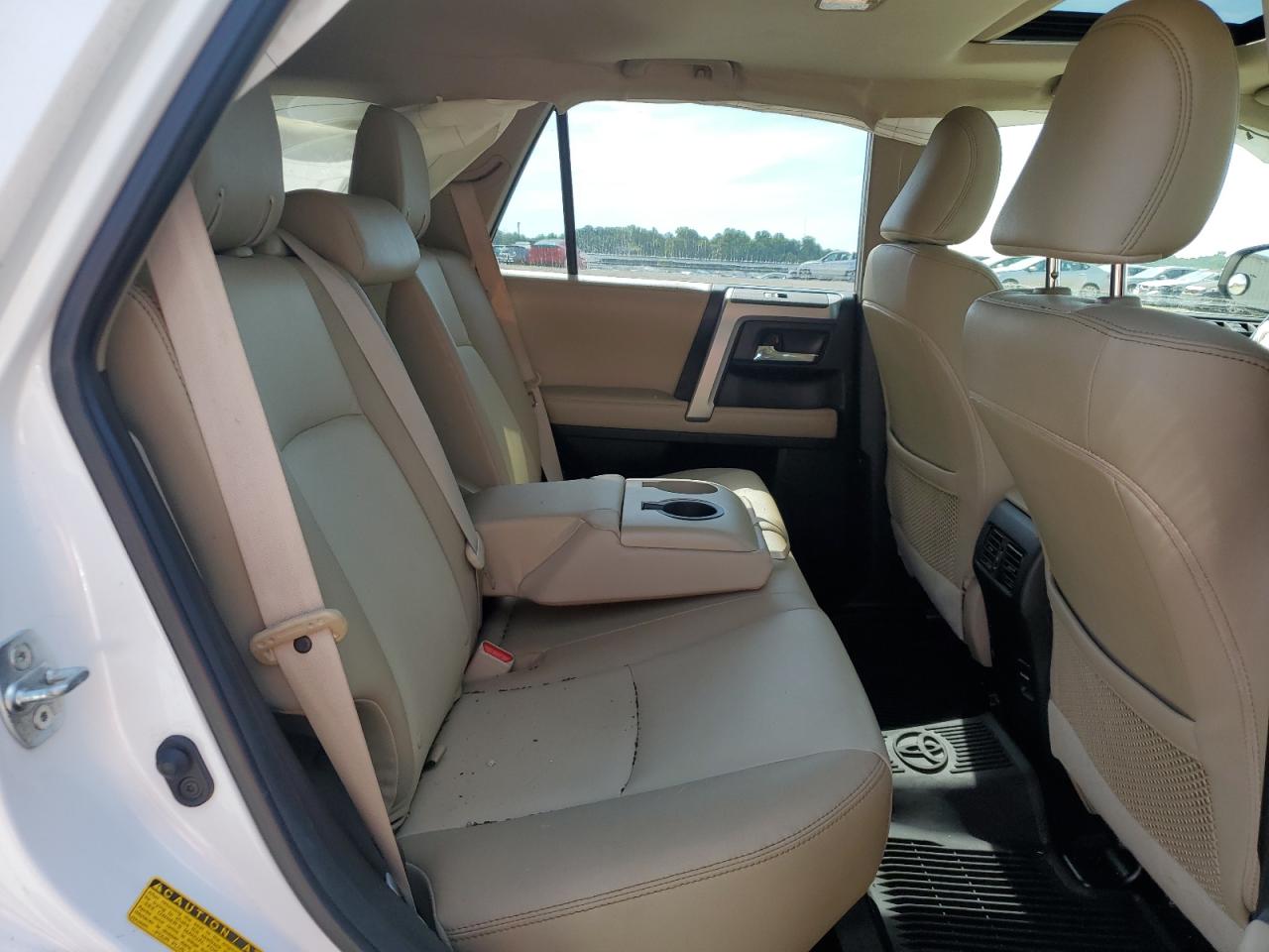 2019 Toyota 4Runner Sr5/Sr5 Premium VIN: JTEBU5JR7K5613158 Lot: 60113975