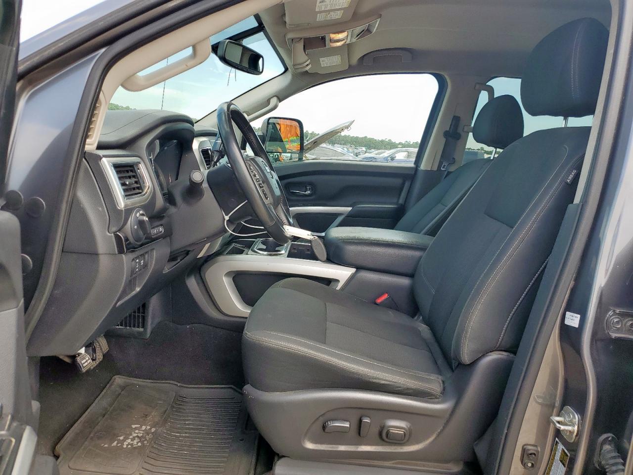 2019 Nissan Titan Platinum Reserve VIN: 1N6AA1E67KN524530 Lot: 59898575