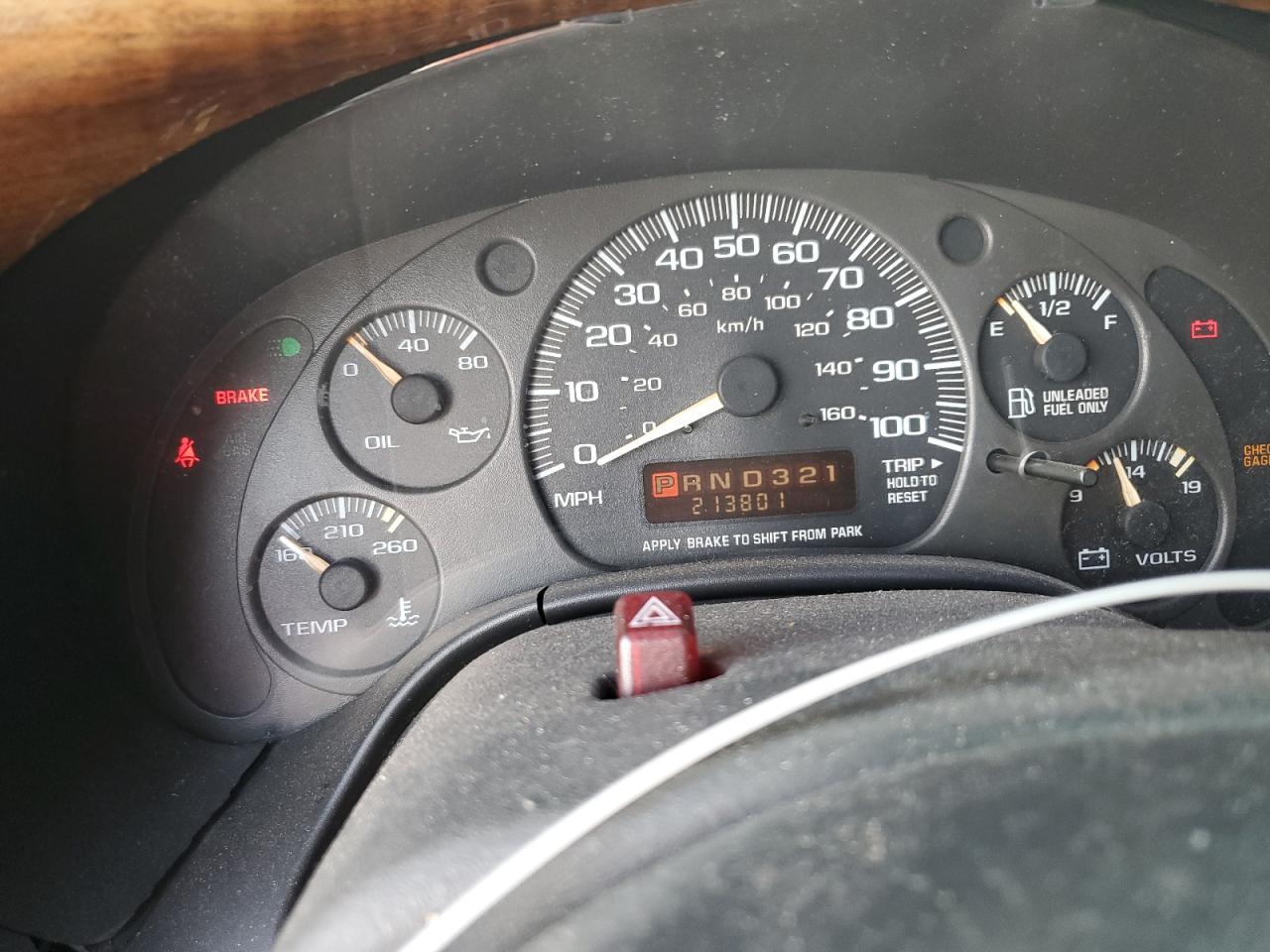 2002 Chevrolet Express G1500 VIN: 1GBFG15R321247582 Lot: 62921435