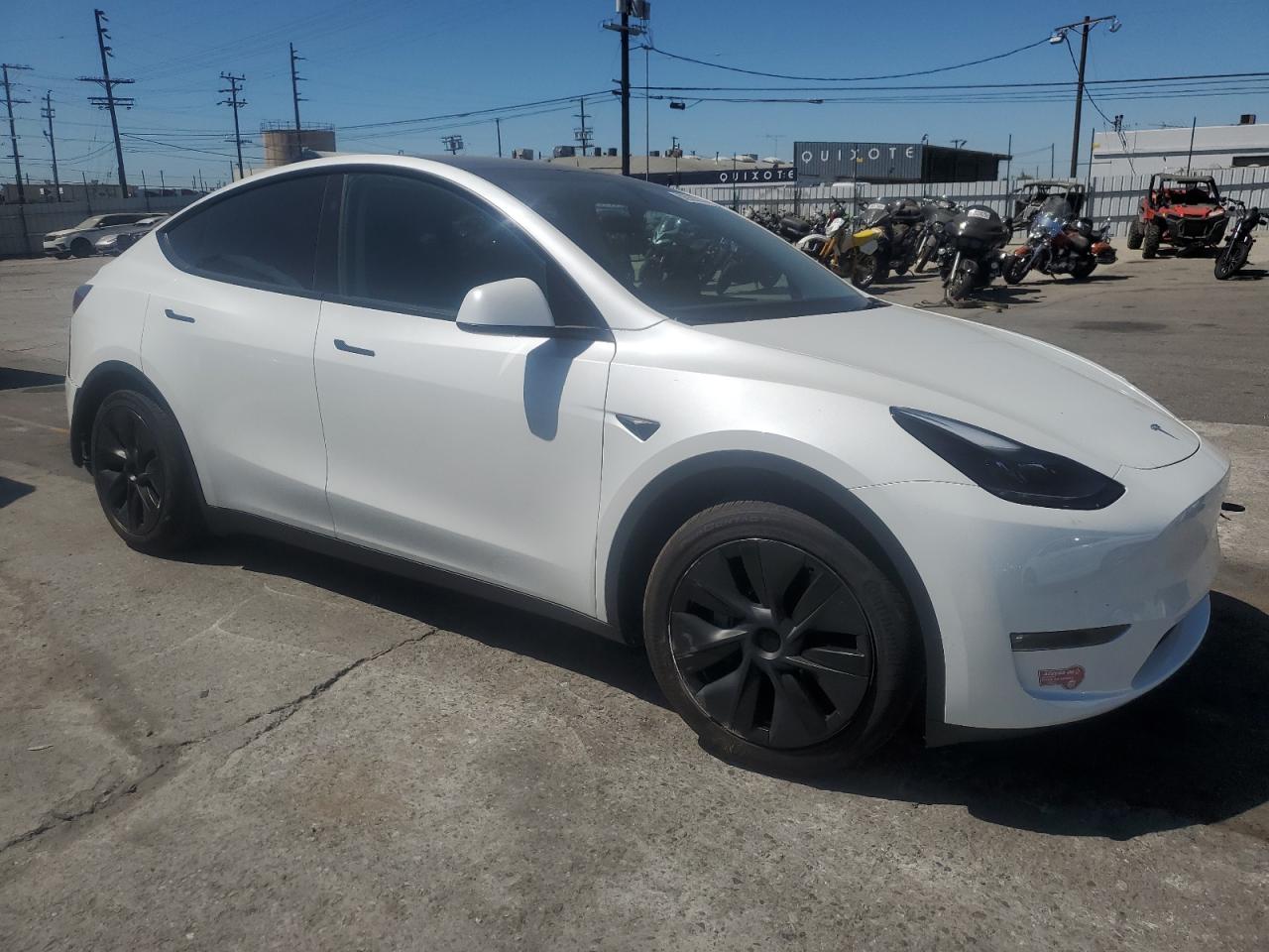 2024 Tesla Model Y VIN: 7SAYGAEE7RF101627 Lot: 62929215