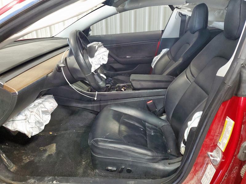  TESLA MODEL 3 2018 Czerwony
