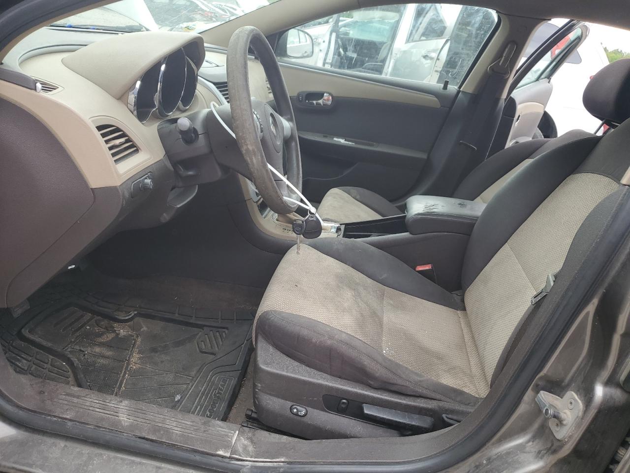 2010 Chevrolet Malibu Ls VIN: 1G1ZB5EB2A4110043 Lot: 59700195