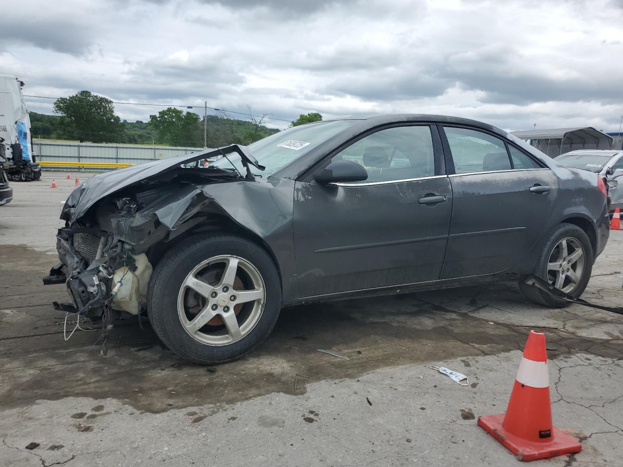 1G2ZG58N274112046 PONTIAC G6 Photo 1