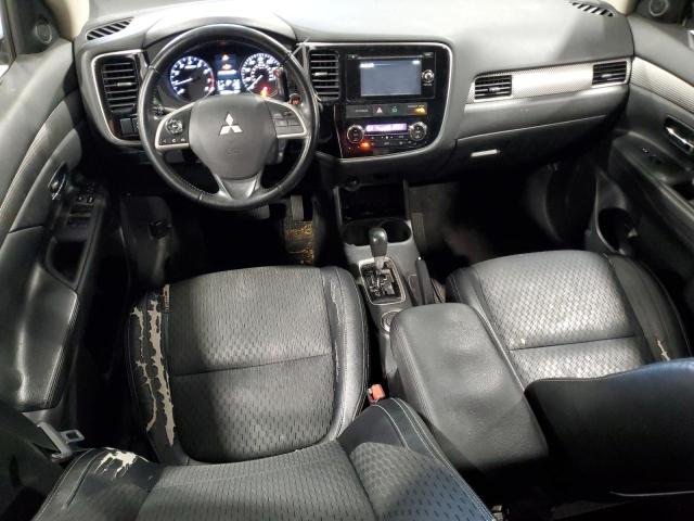  MITSUBISHI OUTLANDER 2015 Серебристый