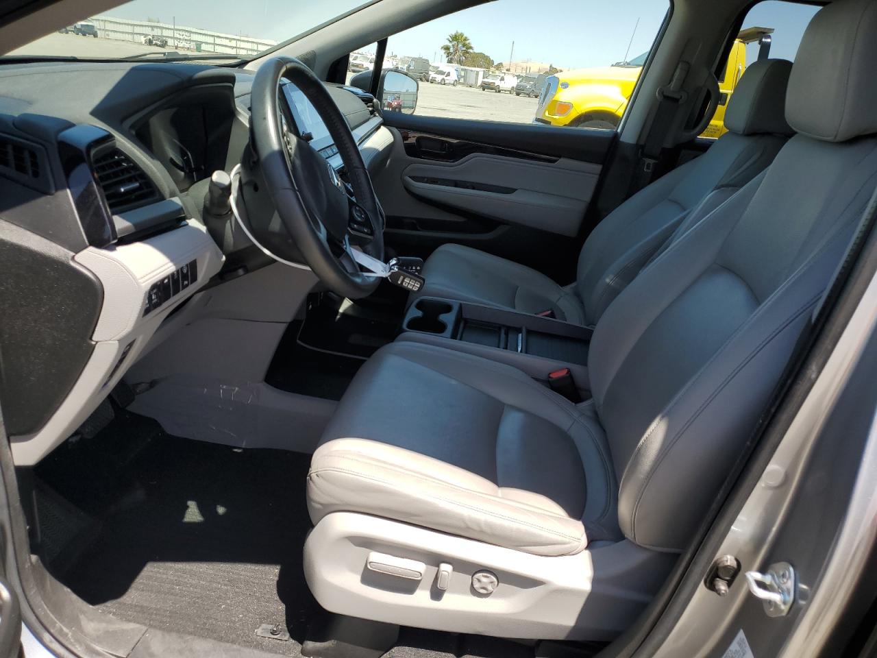 2023 Honda Odyssey Touring VIN: 5FNRL6H86PB043474 Lot: 61672545