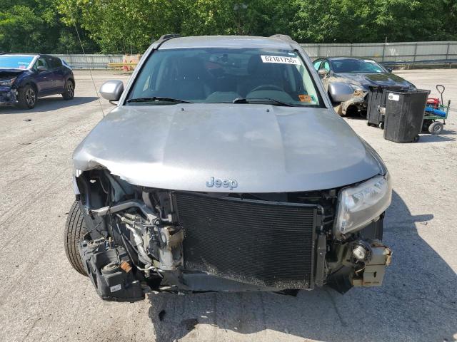  JEEP COMPASS 2016 Srebrny