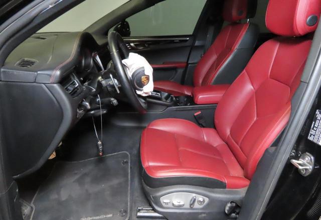 2023 PORSCHE MACAN BASE  