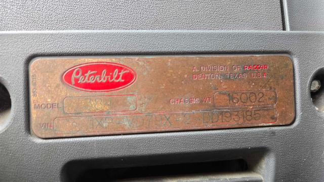 2013 PETERBILT 384   
